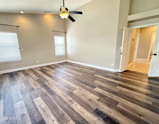 902 W Sherri Drive, Gilbert, AZ 85233