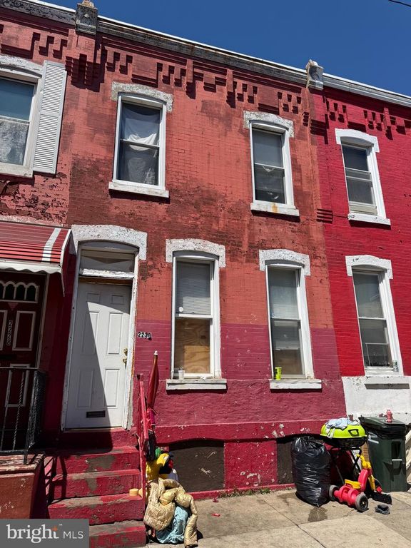 2230 N CLEVELAND ST, Philadelphia, PA 19132