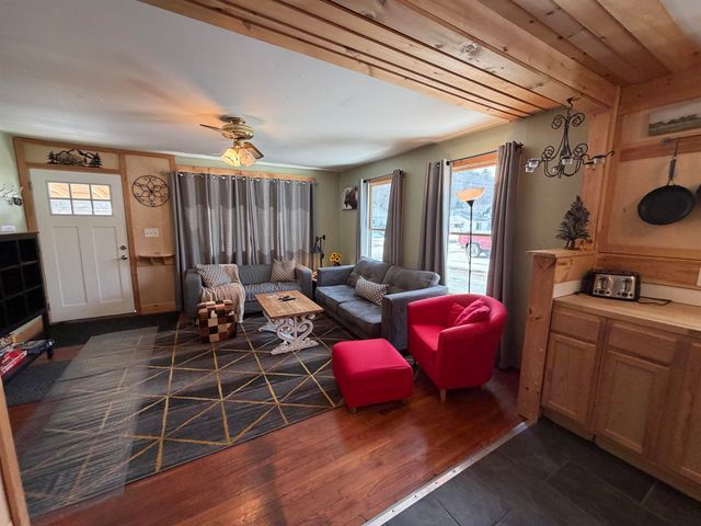 33 Pleasant Street Extension, Ludlow, VT 05149