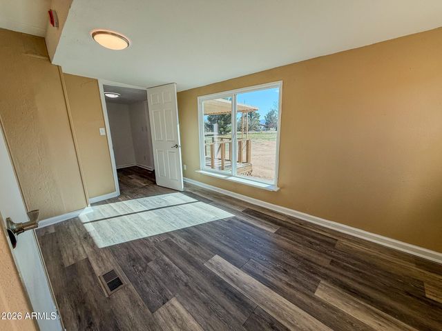 5254 S SANTA CLAUS Avenue, Sierra Vista, AZ 85650