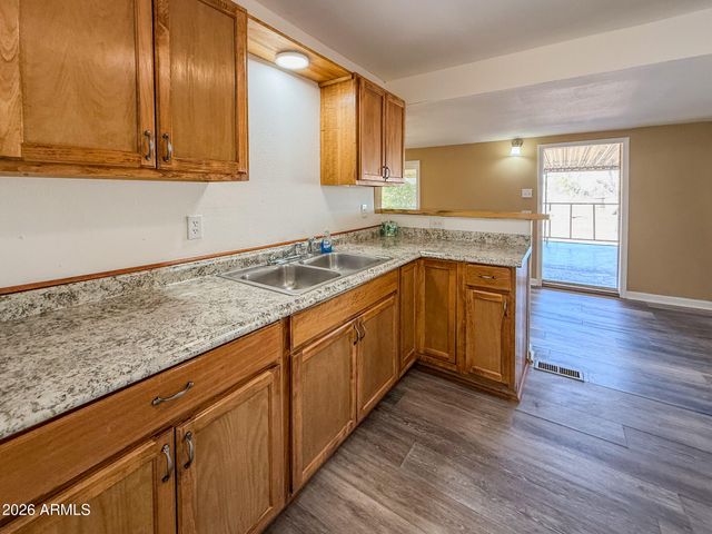 5254 S SANTA CLAUS Avenue, Sierra Vista, AZ 85650