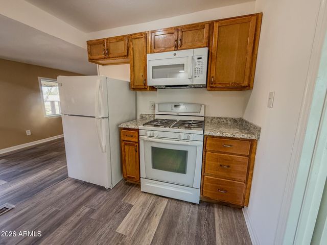 5254 S SANTA CLAUS Avenue, Sierra Vista, AZ 85650