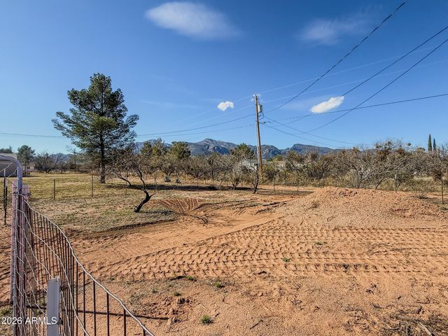 5254 S SANTA CLAUS Avenue, Sierra Vista, AZ 85650