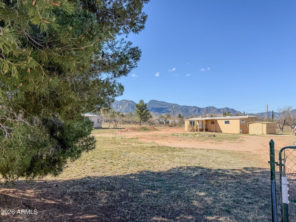 5254 S SANTA CLAUS Avenue, Sierra Vista, AZ 85650