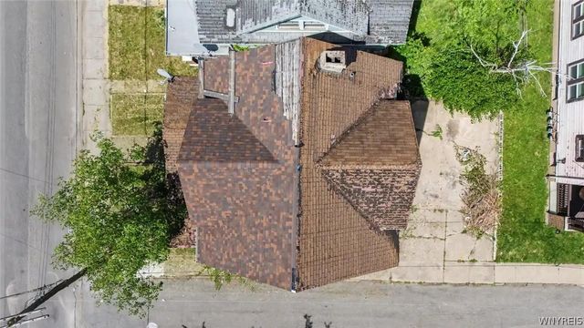 613 7th Street, Niagara Falls, NY 14301