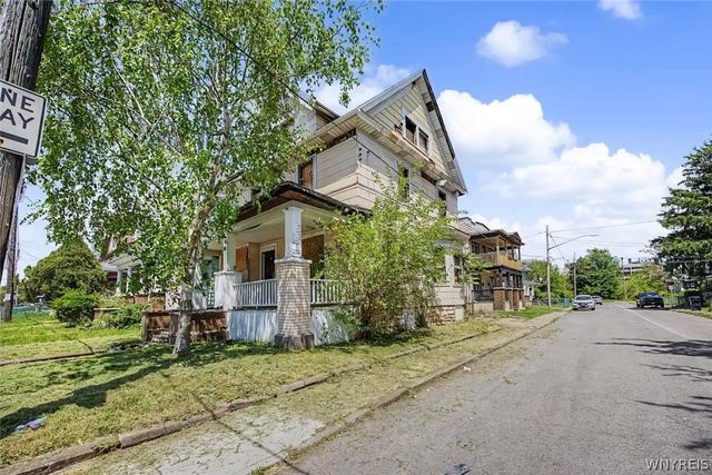 613 7th Street, Niagara Falls, NY 14301