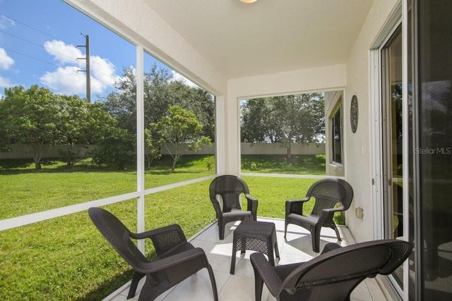 6945 74TH STREET CIRCLE E, Bradenton, FL 34203