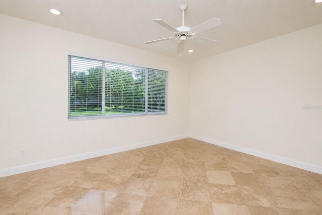 6945 74TH STREET CIRCLE E, Bradenton, FL 34203