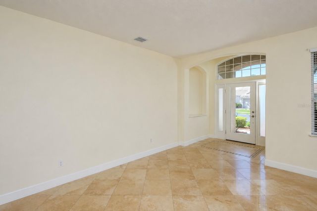 6945 74TH STREET CIRCLE E, Bradenton, FL 34203
