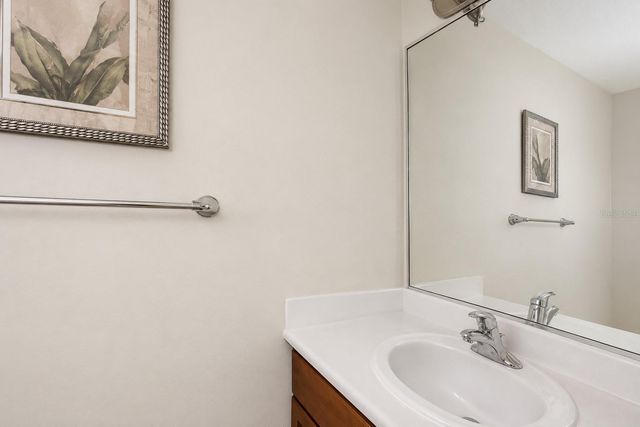 6945 74TH STREET CIRCLE E, Bradenton, FL 34203