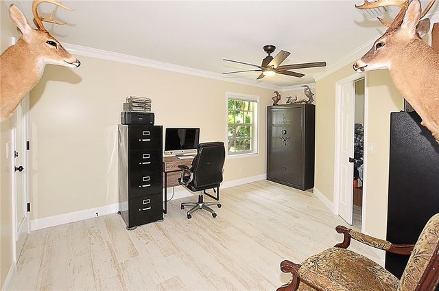 6075 7th Lane, Vero Beach, FL 32968