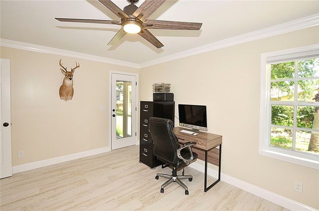 6075 7th Lane, Vero Beach, FL 32968