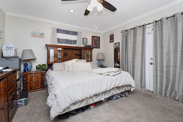 202 Elwyn Avenue, Clanton, AL 35045