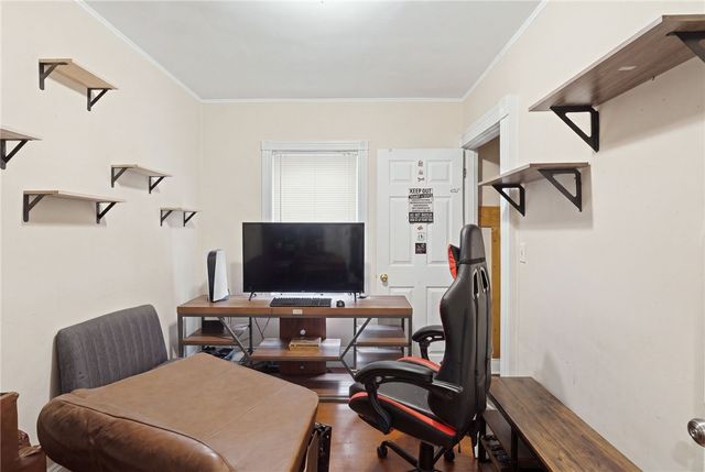 185 Vermont Avenue, Providence, RI 02905