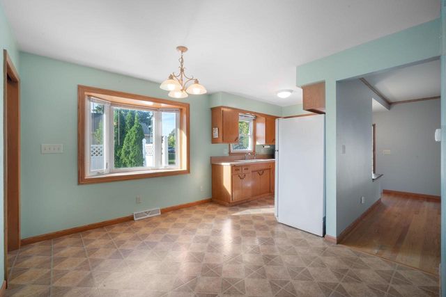 3676 S 53rd STREET, Milwaukee, WI 53220