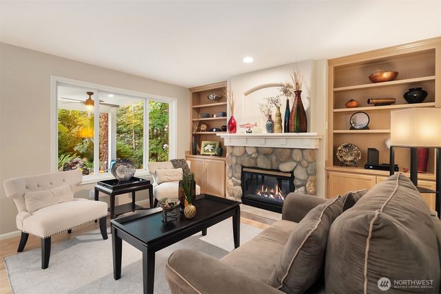 6056 Championship Court, Mukilteo, WA 98275