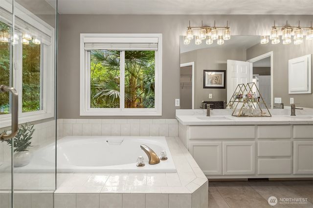 6056 Championship Court, Mukilteo, WA 98275