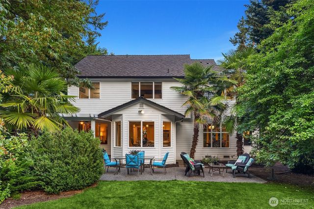 6056 Championship Court, Mukilteo, WA 98275