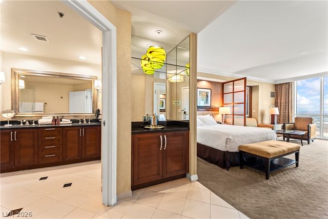 145 East Harmon Avenue 1104, Las Vegas, NV 89109