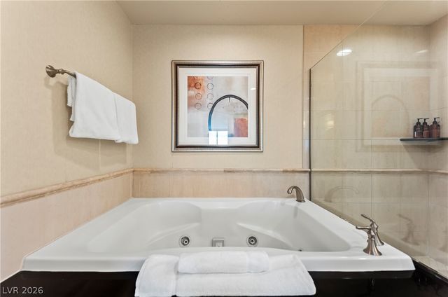 145 East Harmon Avenue 1104, Las Vegas, NV 89109