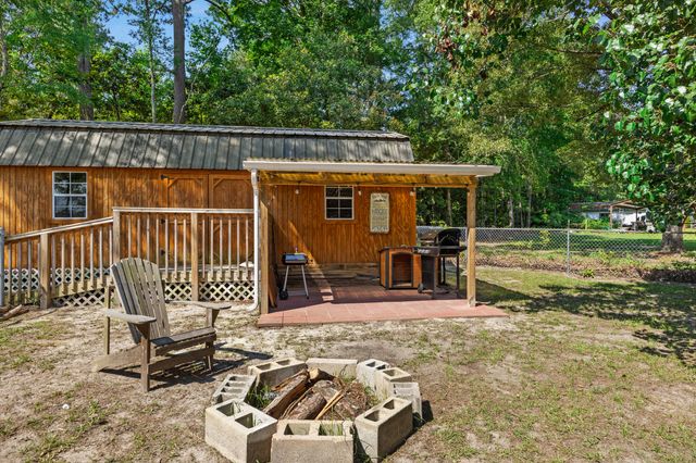 1386 Hobbs Drive, Summerton, SC 29148