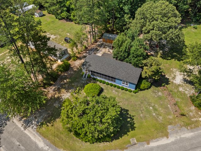 1386 Hobbs Drive, Summerton, SC 29148