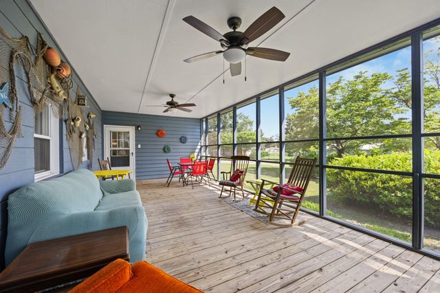 1386 Hobbs Drive, Summerton, SC 29148