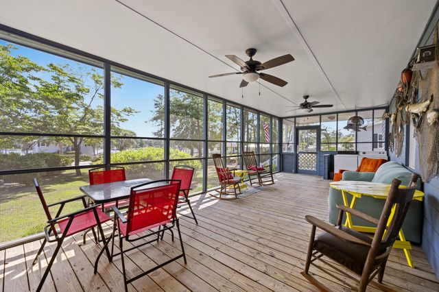 1386 Hobbs Drive, Summerton, SC 29148