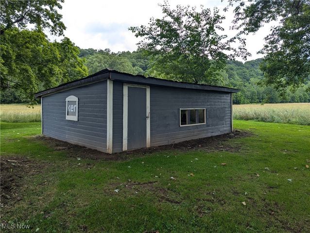 1388 Co Rd 53, Irondale, OH 43932