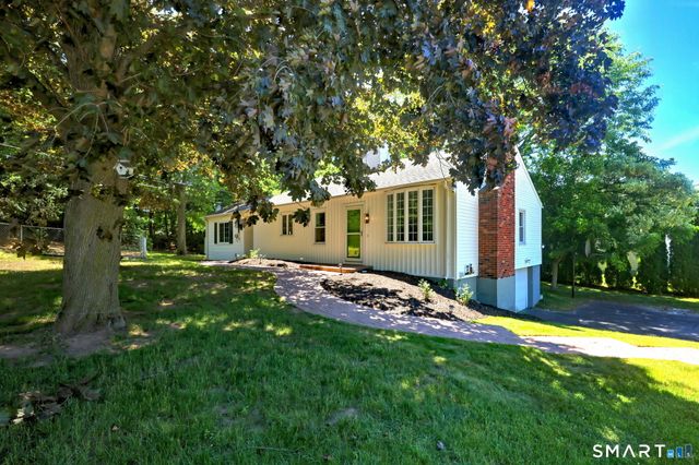 69 Bassett Road, North Haven, CT 06473