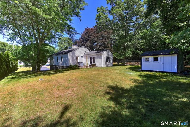 69 Bassett Road, North Haven, CT 06473