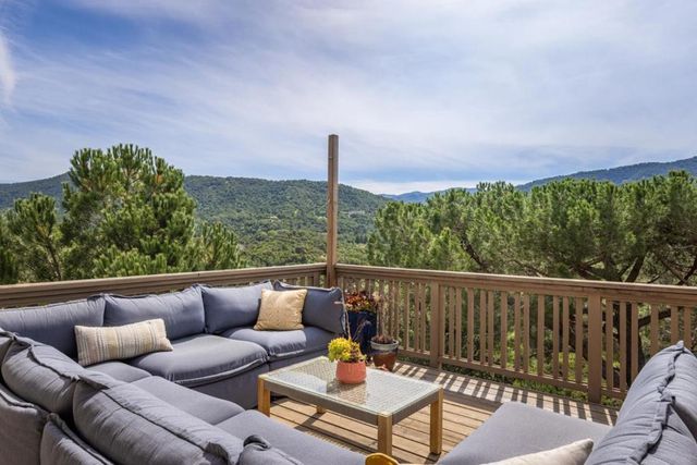 216 Vista Verde, Carmel Valley, CA 93924