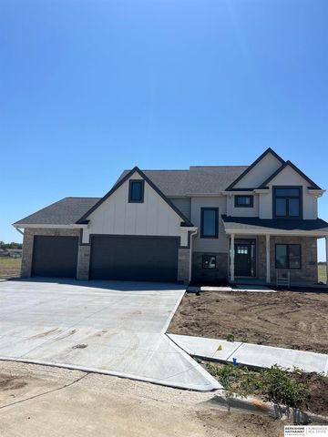 2207 N 22nd Circle, Ashland, NE 68003