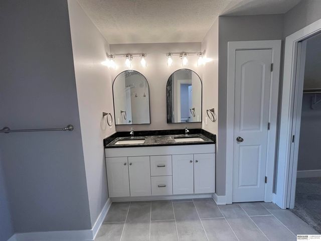 2207 N 22nd Circle, Ashland, NE 68003