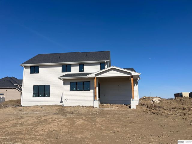 2207 N 22nd Circle, Ashland, NE 68003