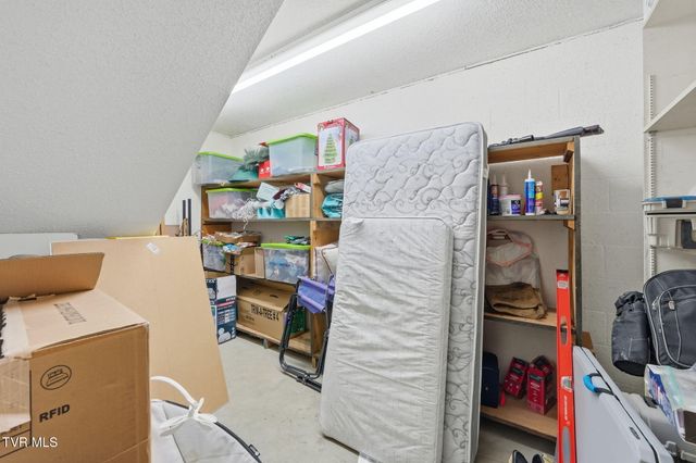 2254 Boones Creek Road, Johnson City, TN 37615