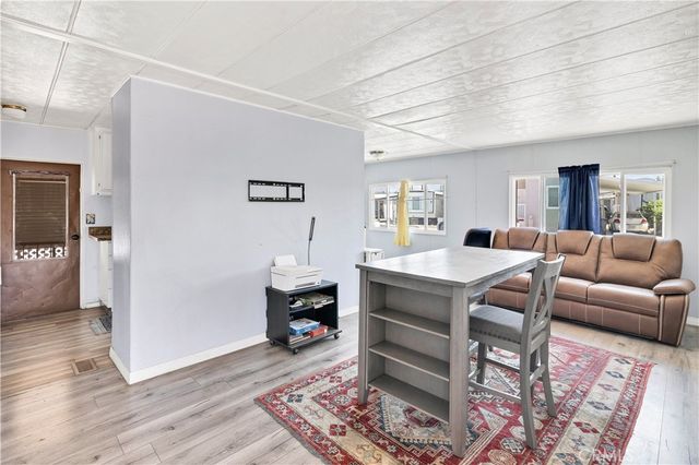 43601 E Florida Avenue, Hemet, CA 92544