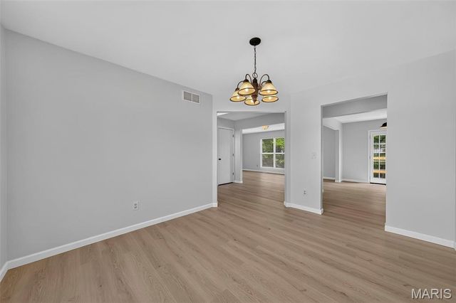 1441 Sleepy Hollow Drive, Troy, MO 63379
