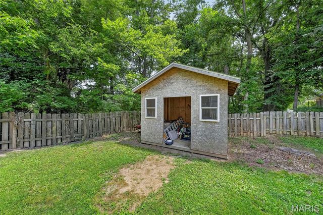 1441 Sleepy Hollow Drive, Troy, MO 63379