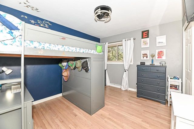15860 Brookhill DRIVE, Brookfield, WI 53005