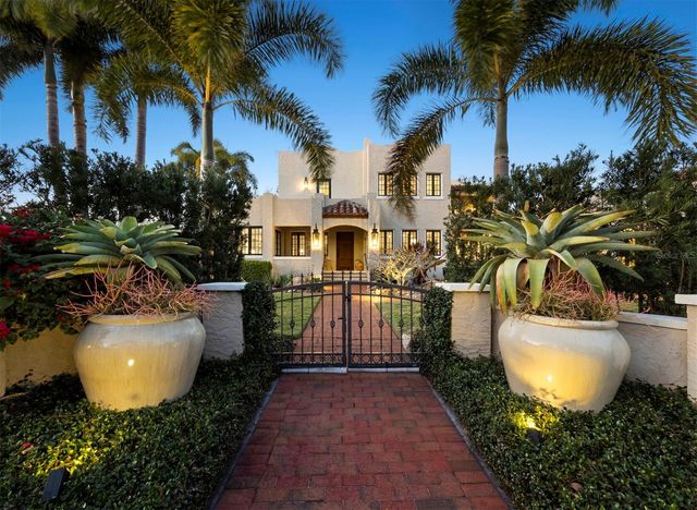 1905 ALTA VISTA STREET, Sarasota, FL 34236