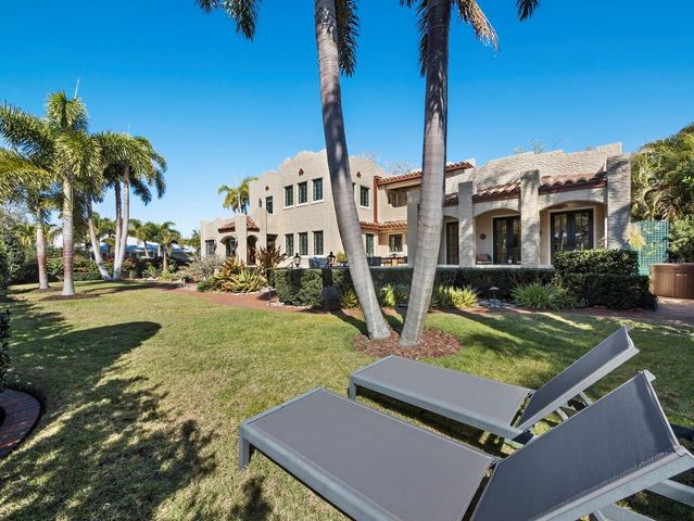 1905 ALTA VISTA STREET, Sarasota, FL 34236