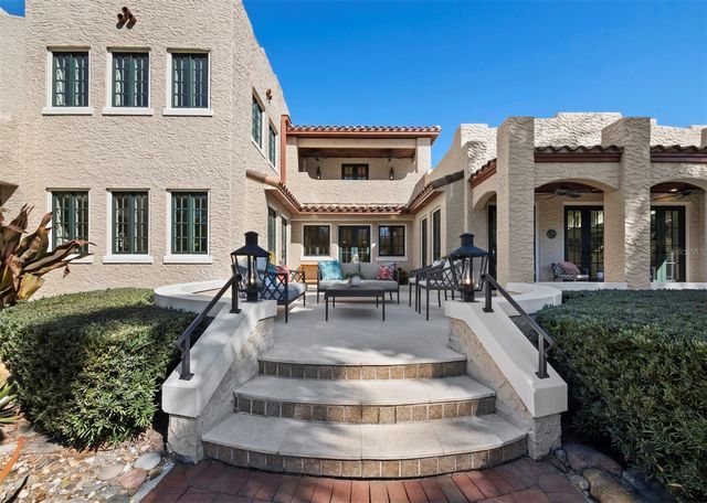 1905 ALTA VISTA STREET, Sarasota, FL 34236