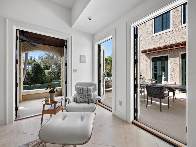 1905 ALTA VISTA STREET, Sarasota, FL 34236