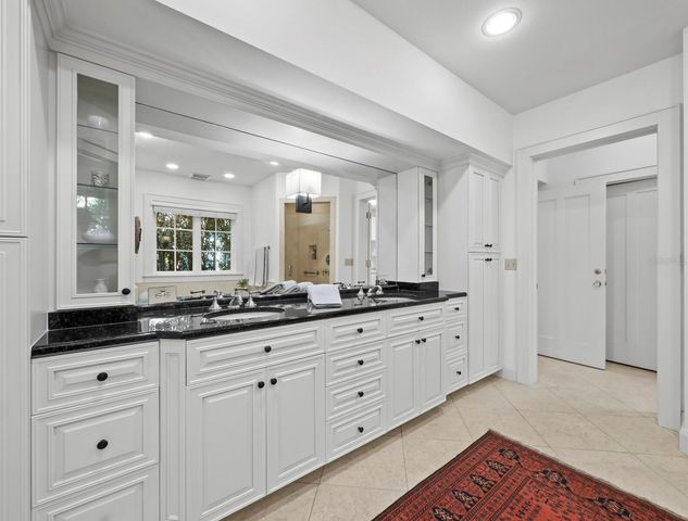 1905 ALTA VISTA STREET, Sarasota, FL 34236