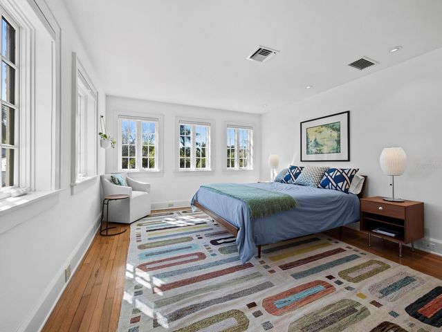 1905 ALTA VISTA STREET, Sarasota, FL 34236