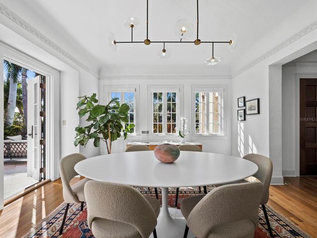 1905 ALTA VISTA STREET, Sarasota, FL 34236