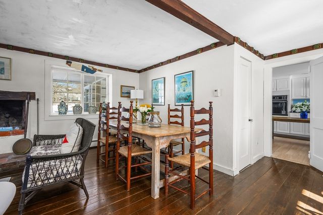 46 Washington Ave, Barnstable, MA 02647