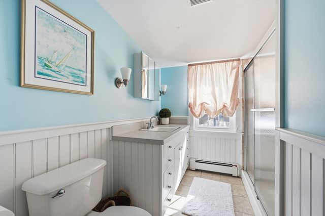 46 Washington Ave, Barnstable, MA 02647