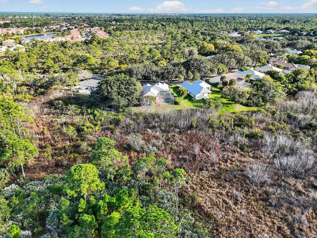 7492 SE Teton Drive, Hobe Sound, FL 33455
